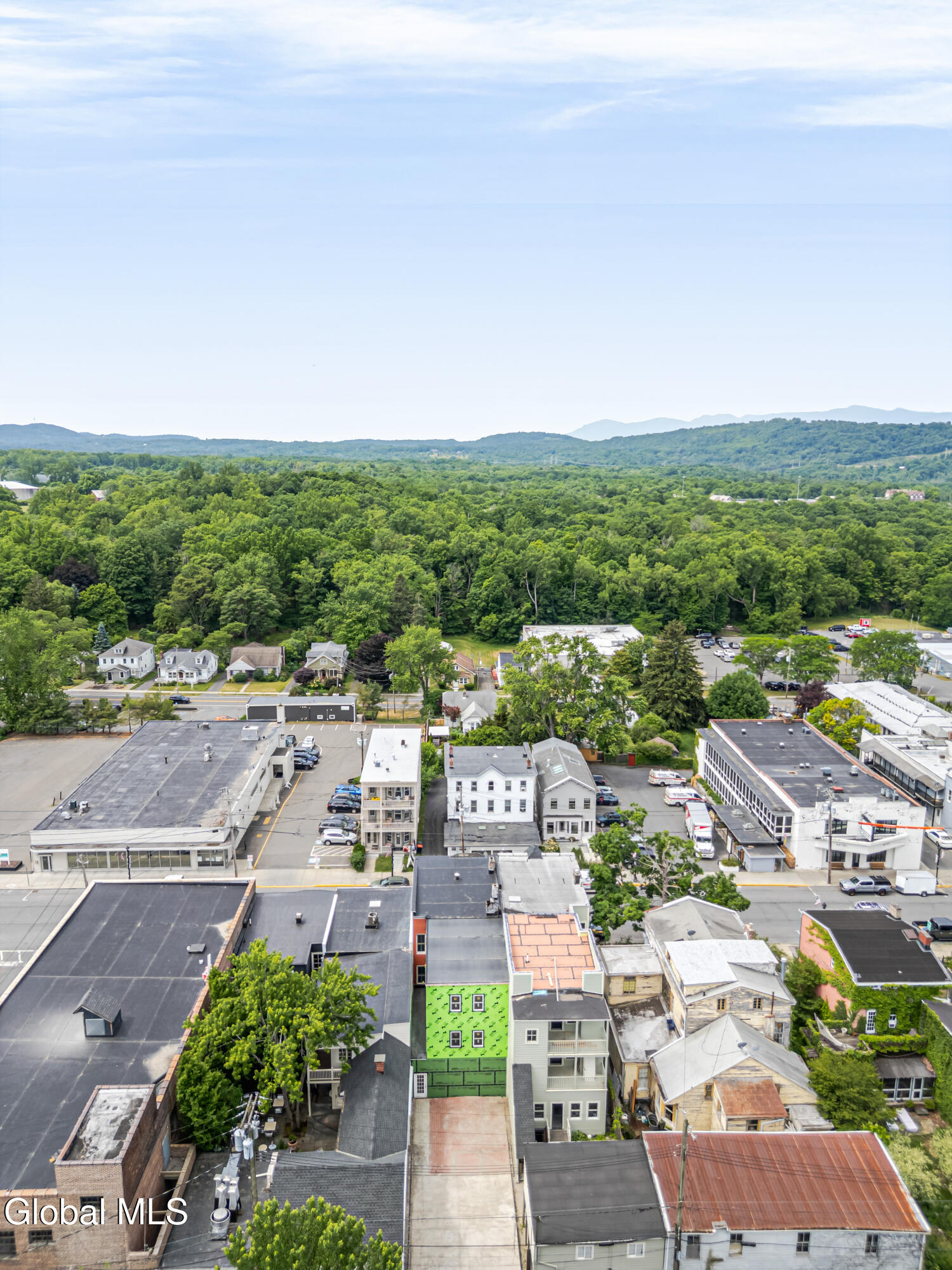 744 Warren Street Hudson NY 12534