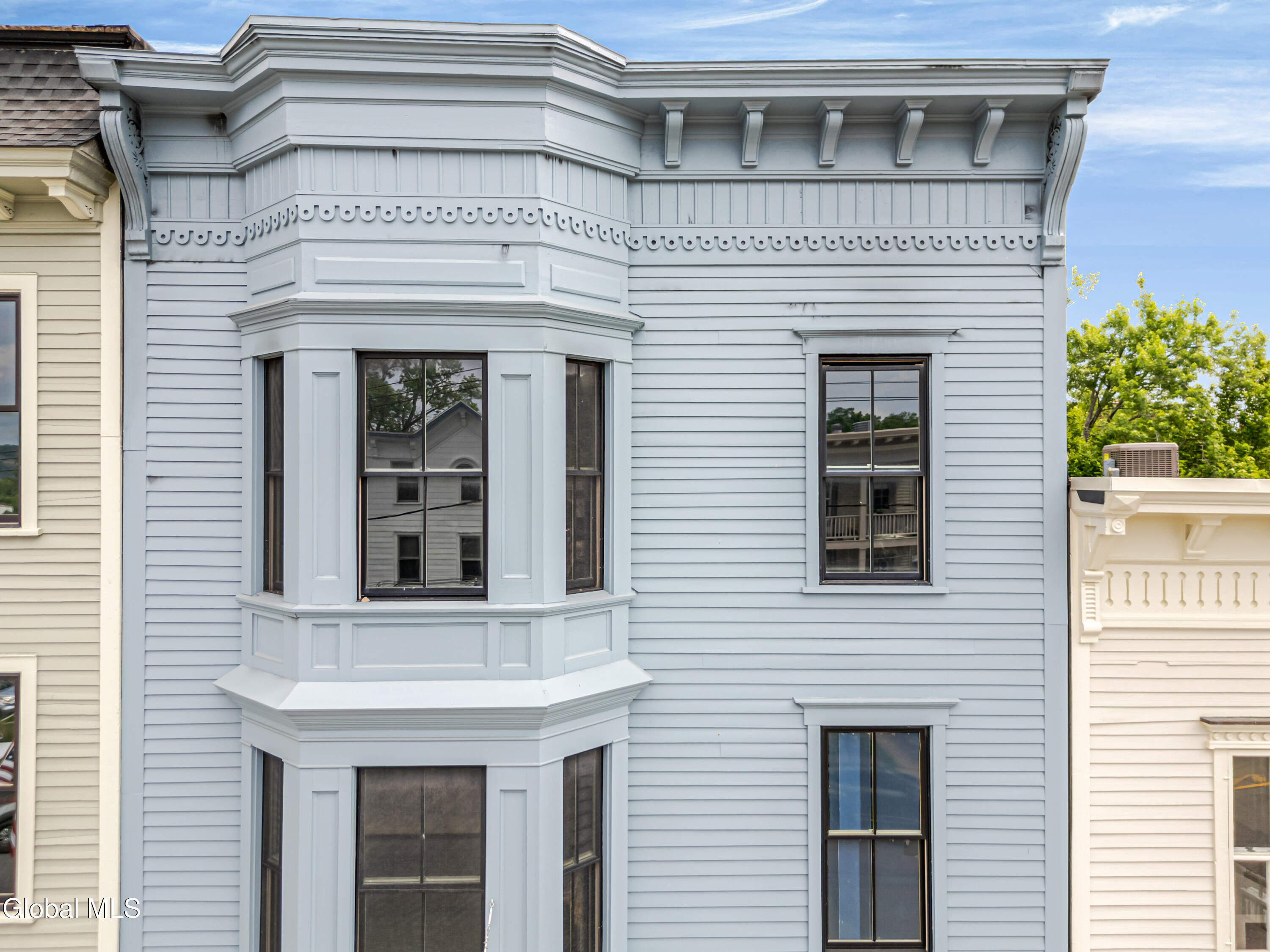 744 Warren Street Hudson NY 12534