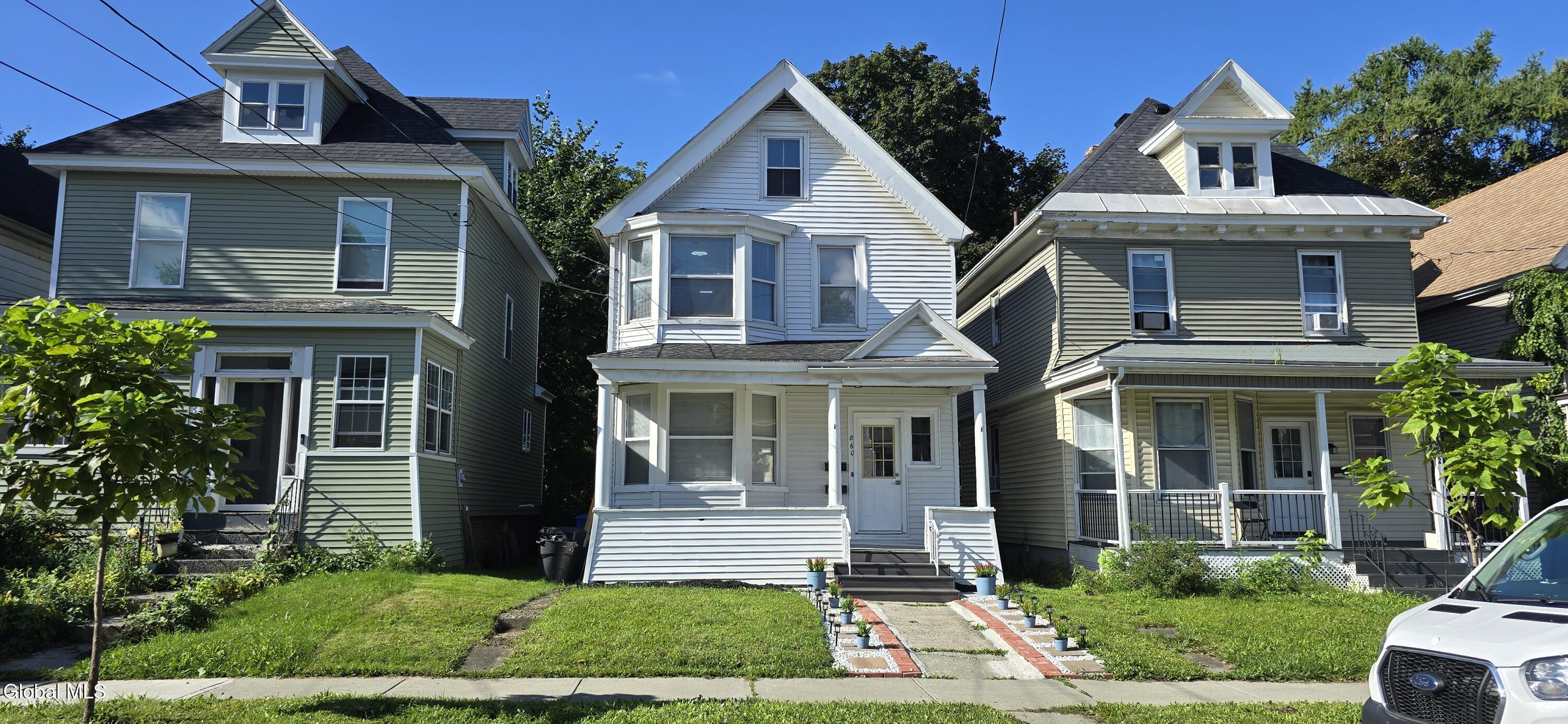 860 Washington Avenue Albany NY 12203