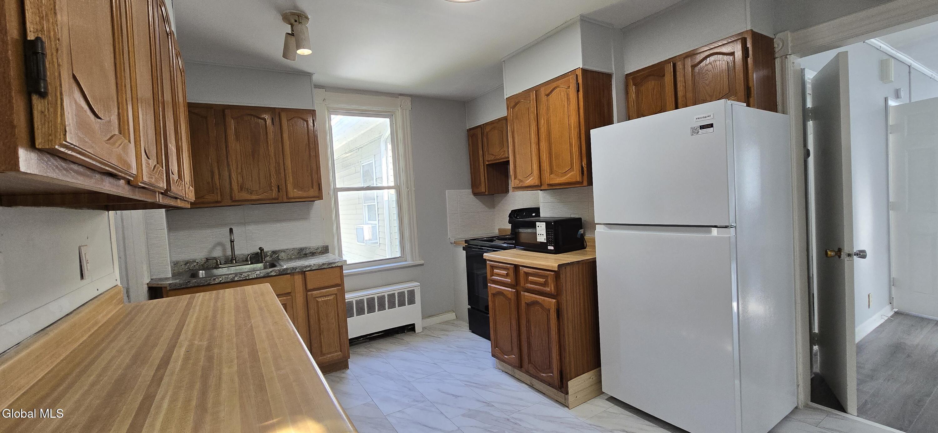 860 Washington Avenue Albany NY 12203
