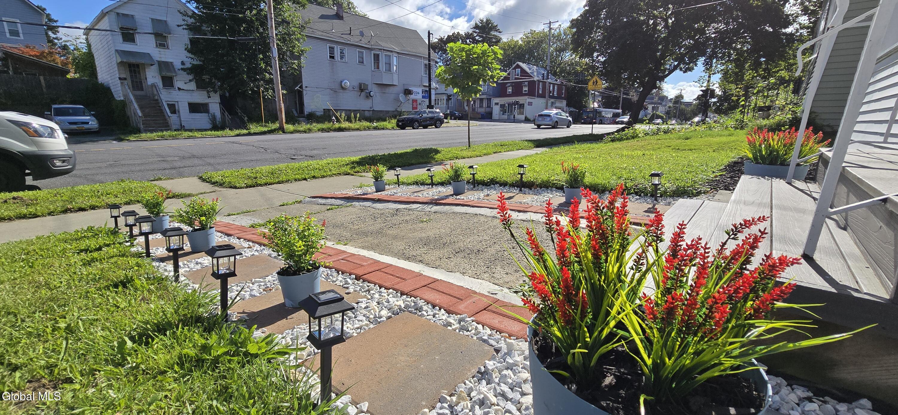 860 Washington Avenue Albany NY 12203