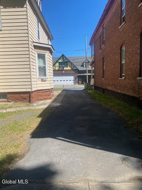 1209 3rd Avenue Schenectady NY 12303