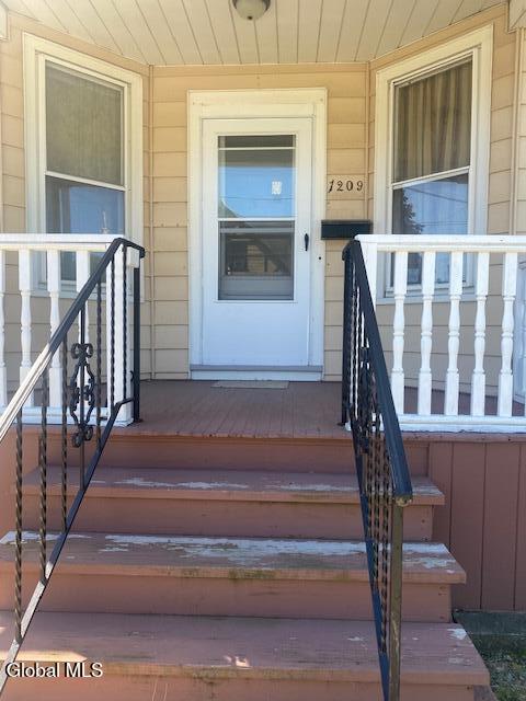 1209 3rd Avenue Schenectady NY 12303