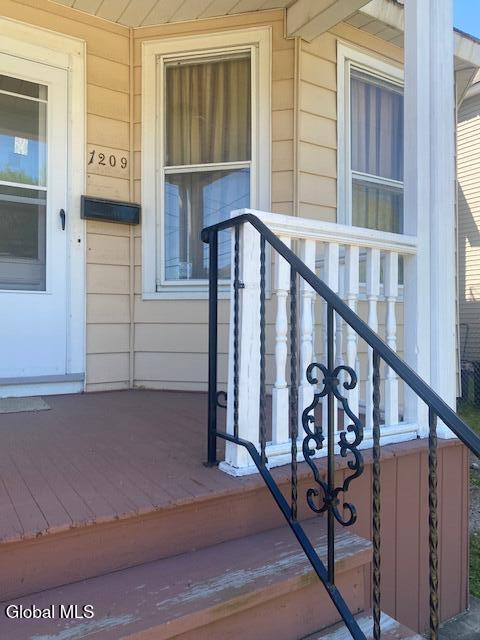 1209 3rd Avenue Schenectady NY 12303