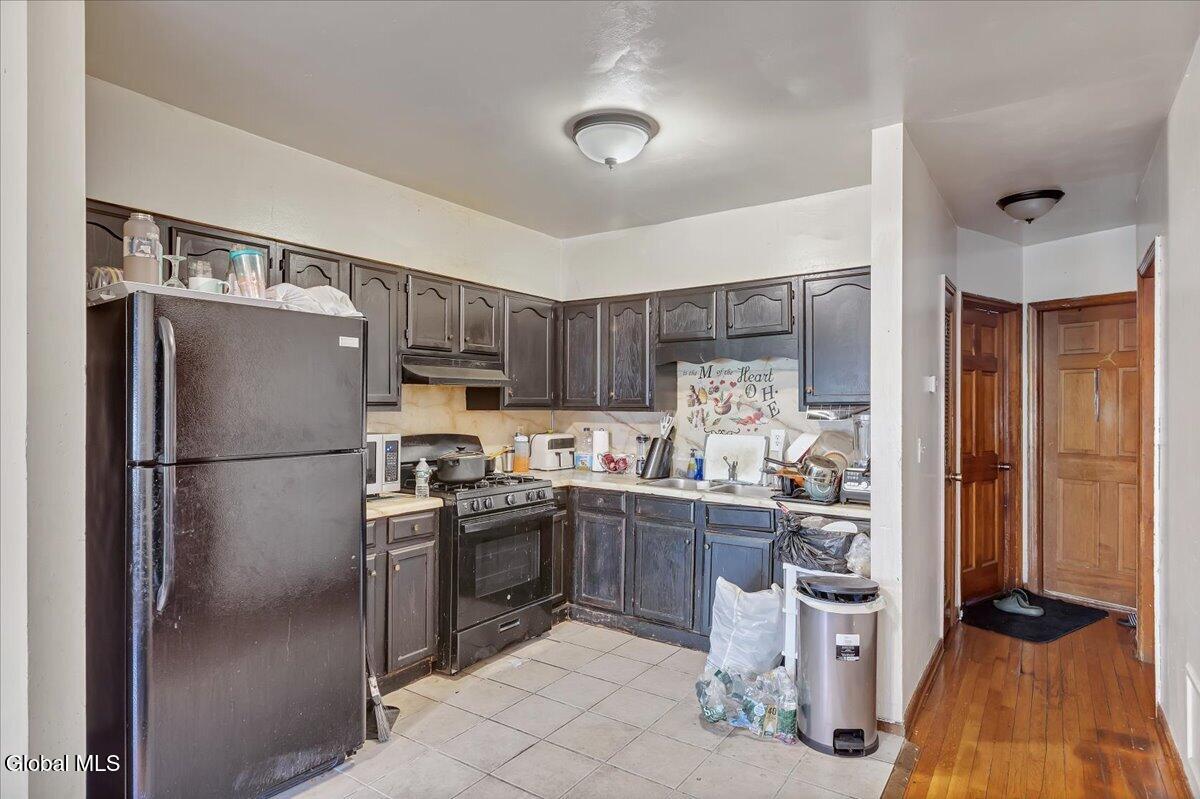 99 Lark Street Albany NY 12210