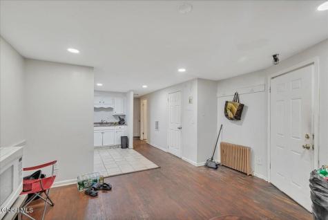 99 Lark Street Albany NY 12210