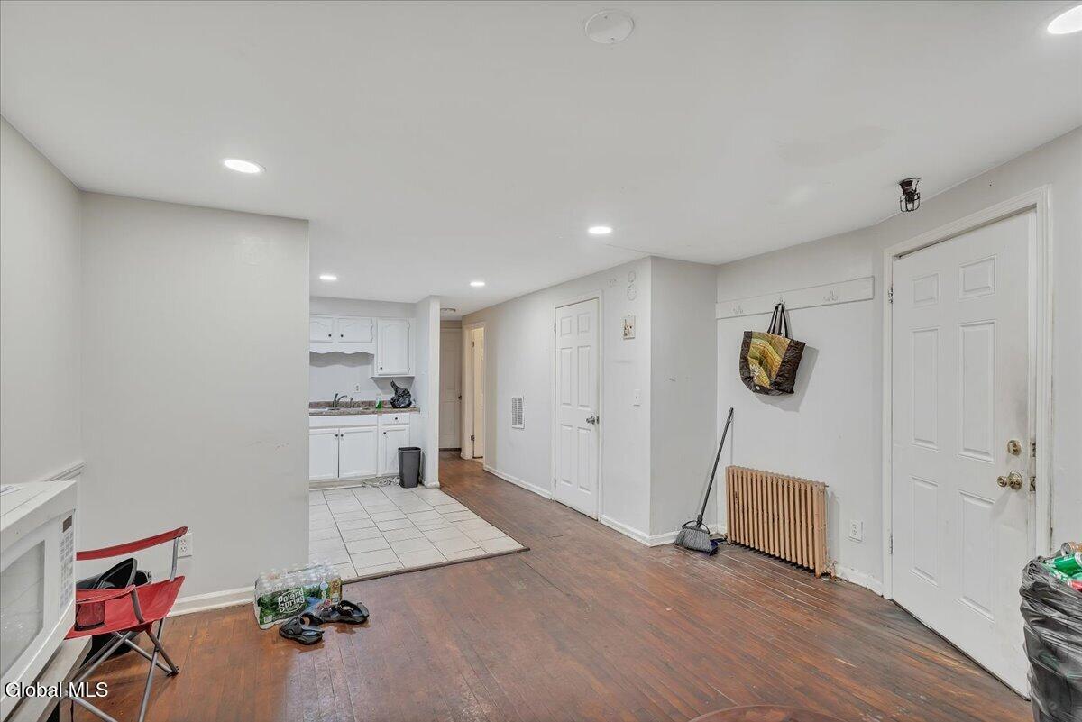 99 Lark Street Albany NY 12210