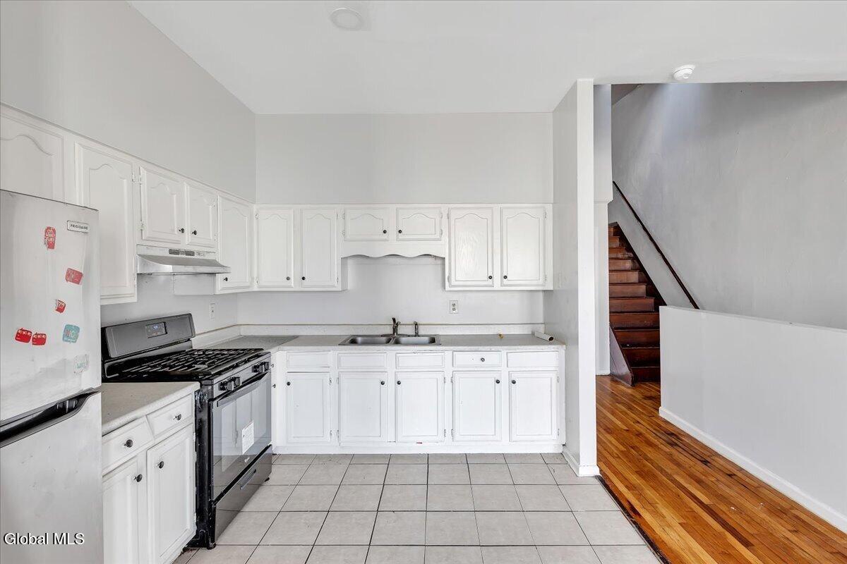 99 Lark Street Albany NY 12210
