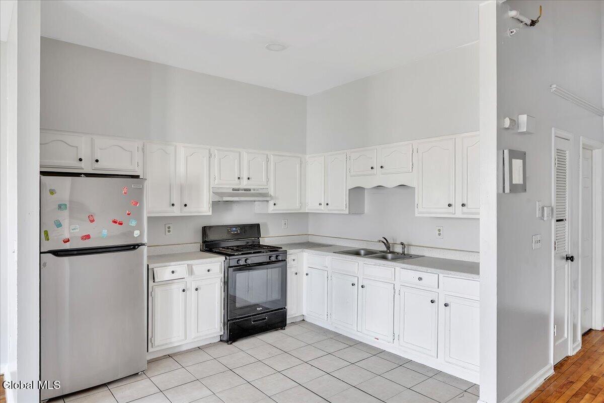99 Lark Street Albany NY 12210