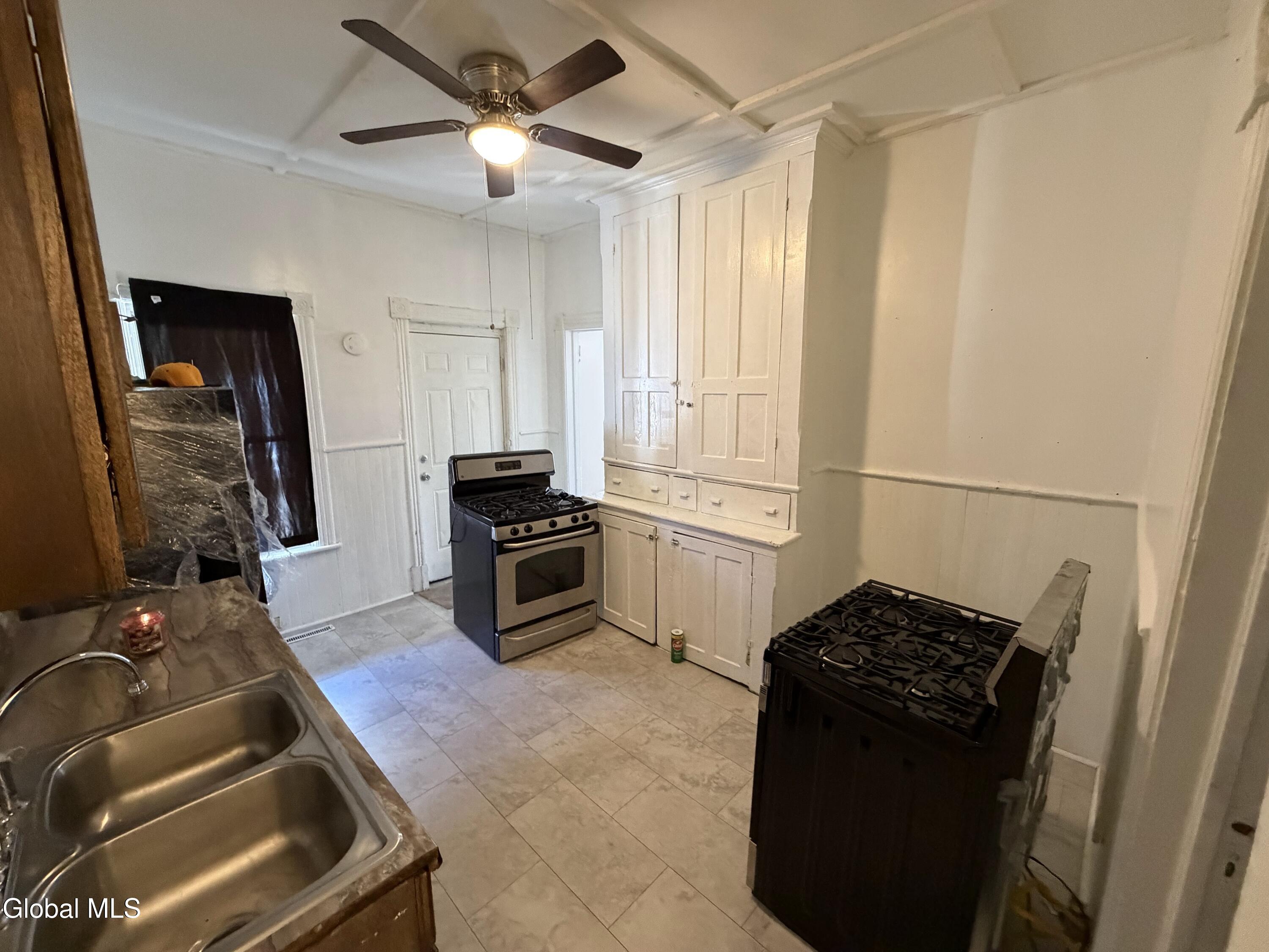 7 Division Street Gloversville NY 12078