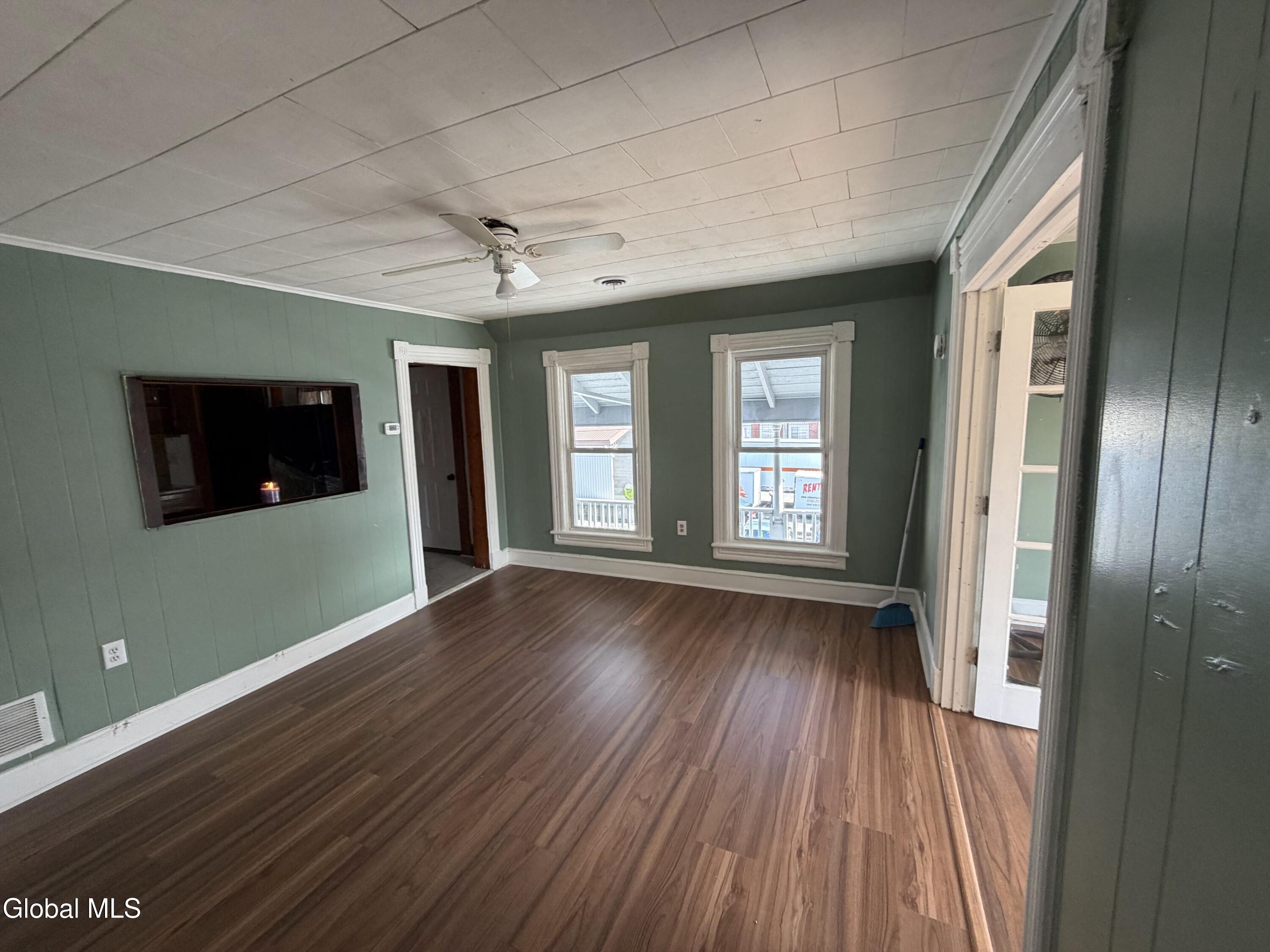 7 Division Street Gloversville NY 12078