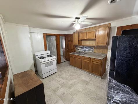 7 Division Street Gloversville NY 12078