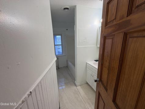 7 Division Street Gloversville NY 12078