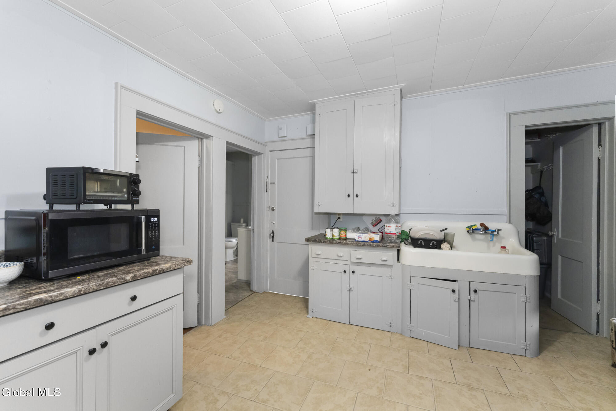50 6th Avenue Gloversville NY 12078