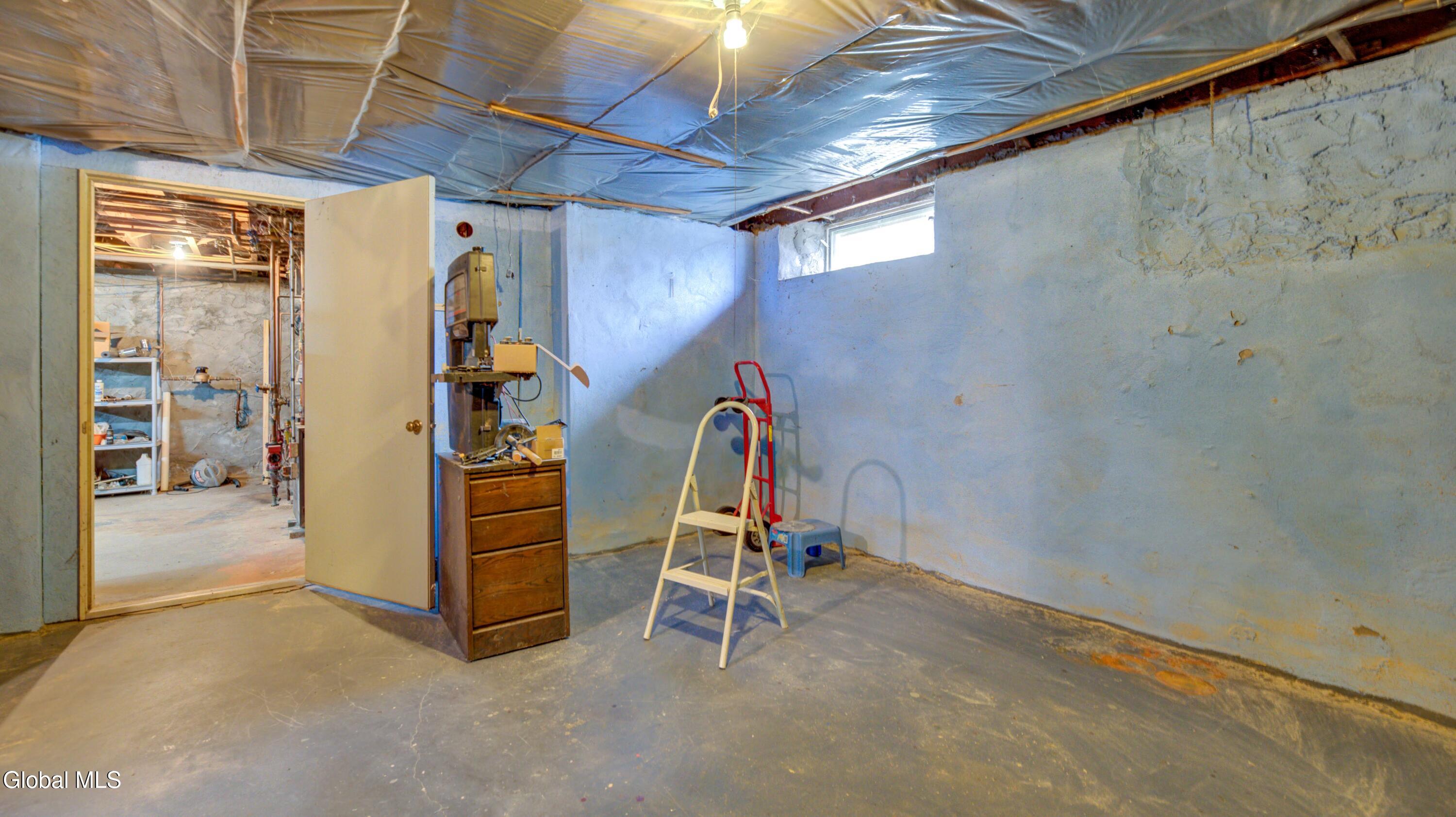 95 West Street Gloversville NY 12078
