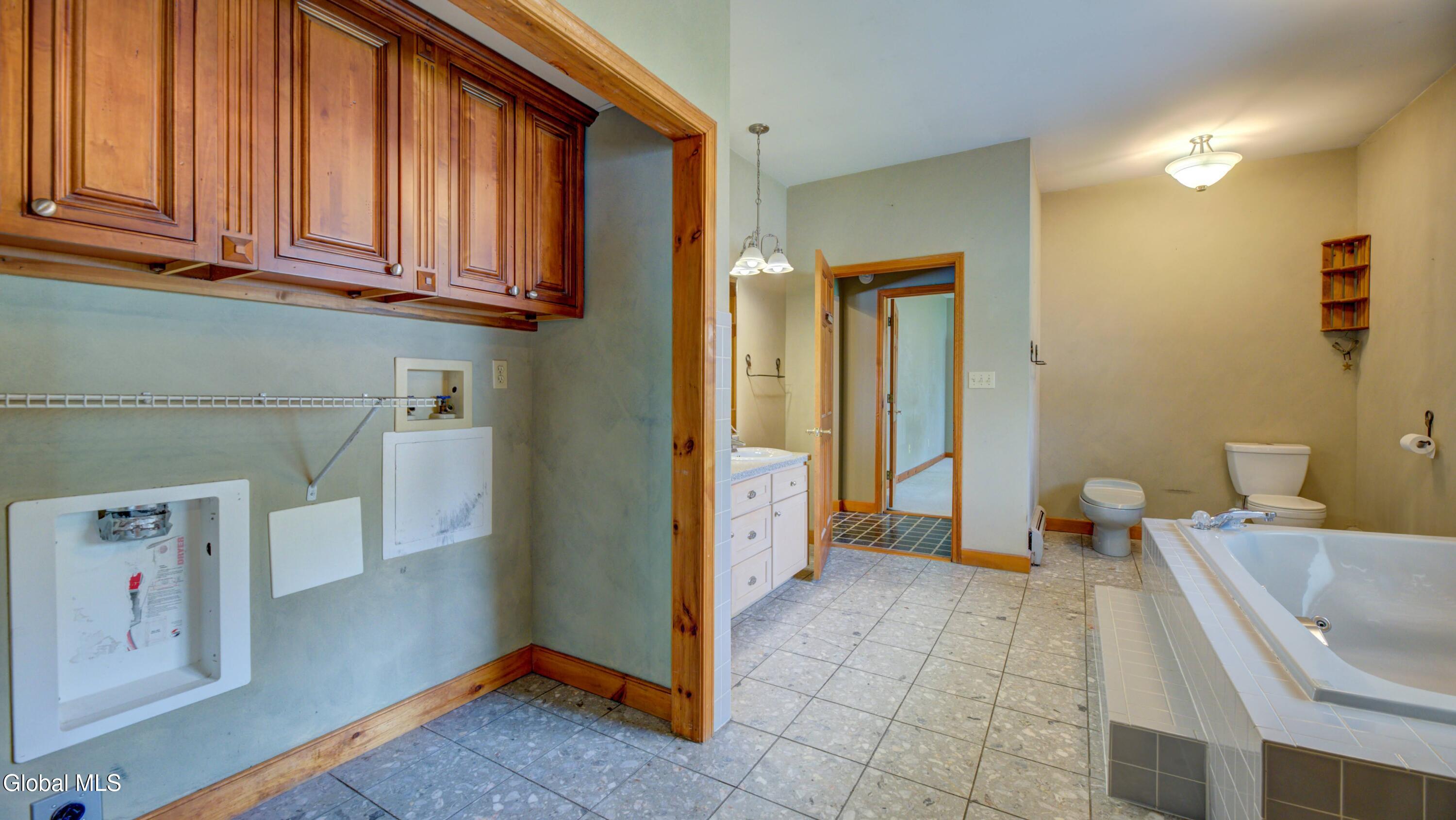 95 West Street Gloversville NY 12078