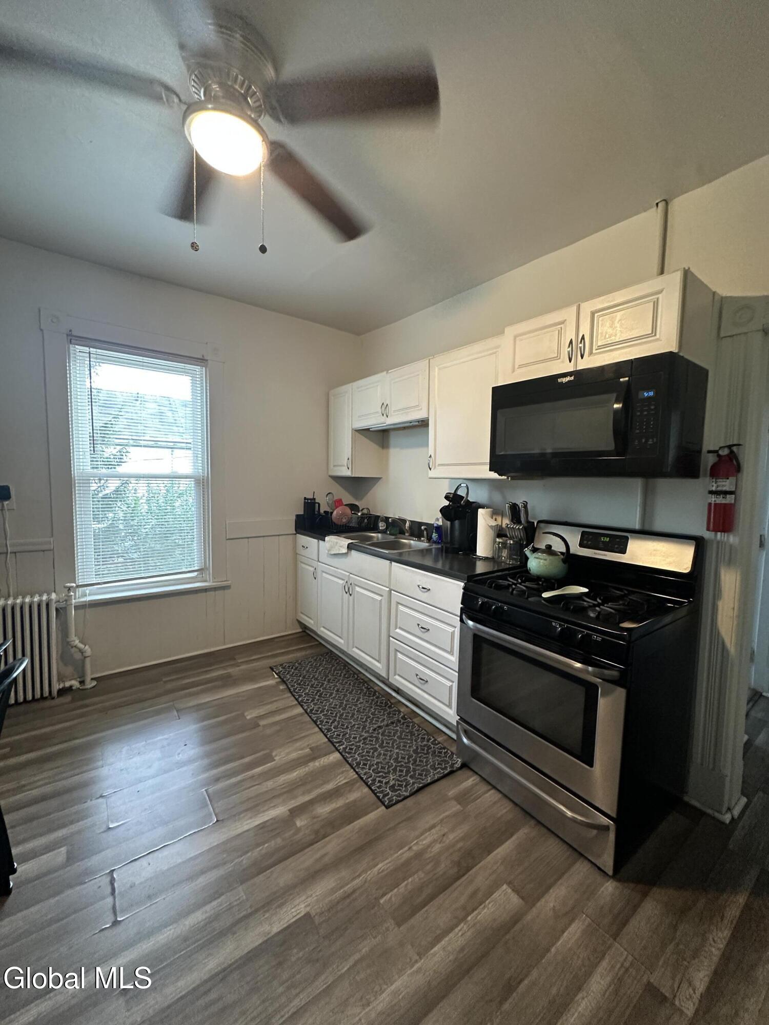 128 6th Avenue Troy NY 12180