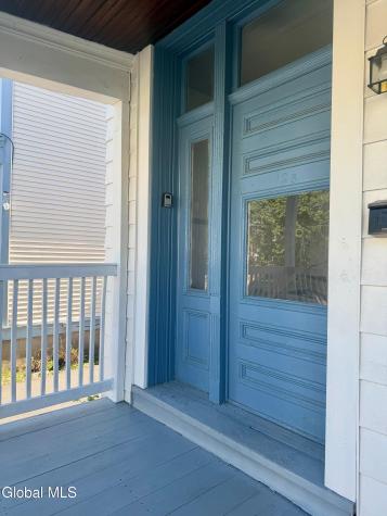 128 6th Avenue Troy NY 12180