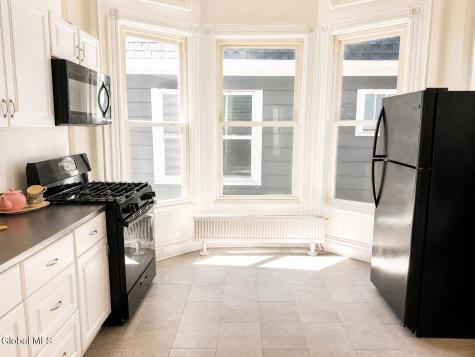 128 6th Avenue Troy NY 12180