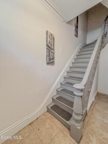2425 5th Avenue Troy NY 12180