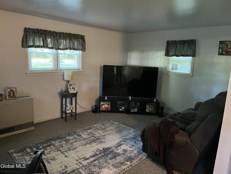 326 Middle Road Crown Point NY 12928