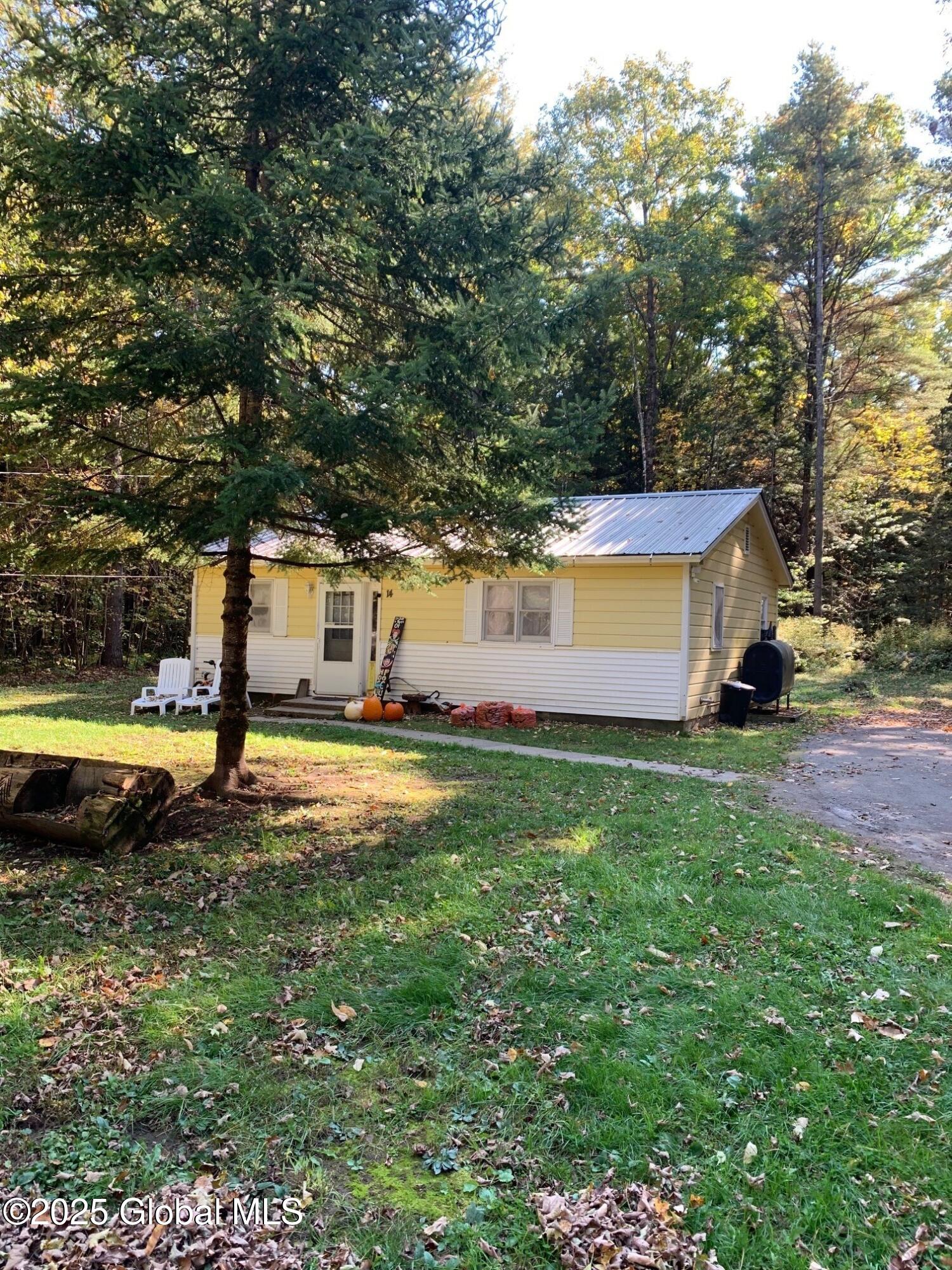 326 Middle Road Crown Point NY 12928