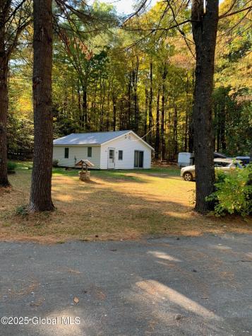 326 Middle Road Crown Point NY 12928