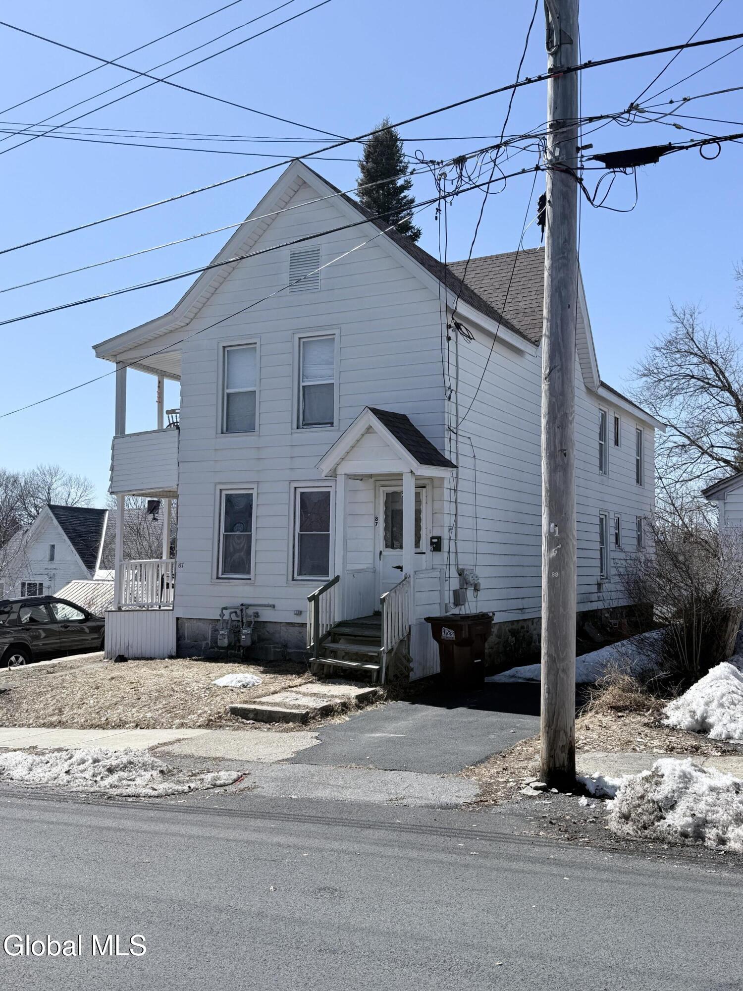 87 Yale Street Gloversville NY 12078