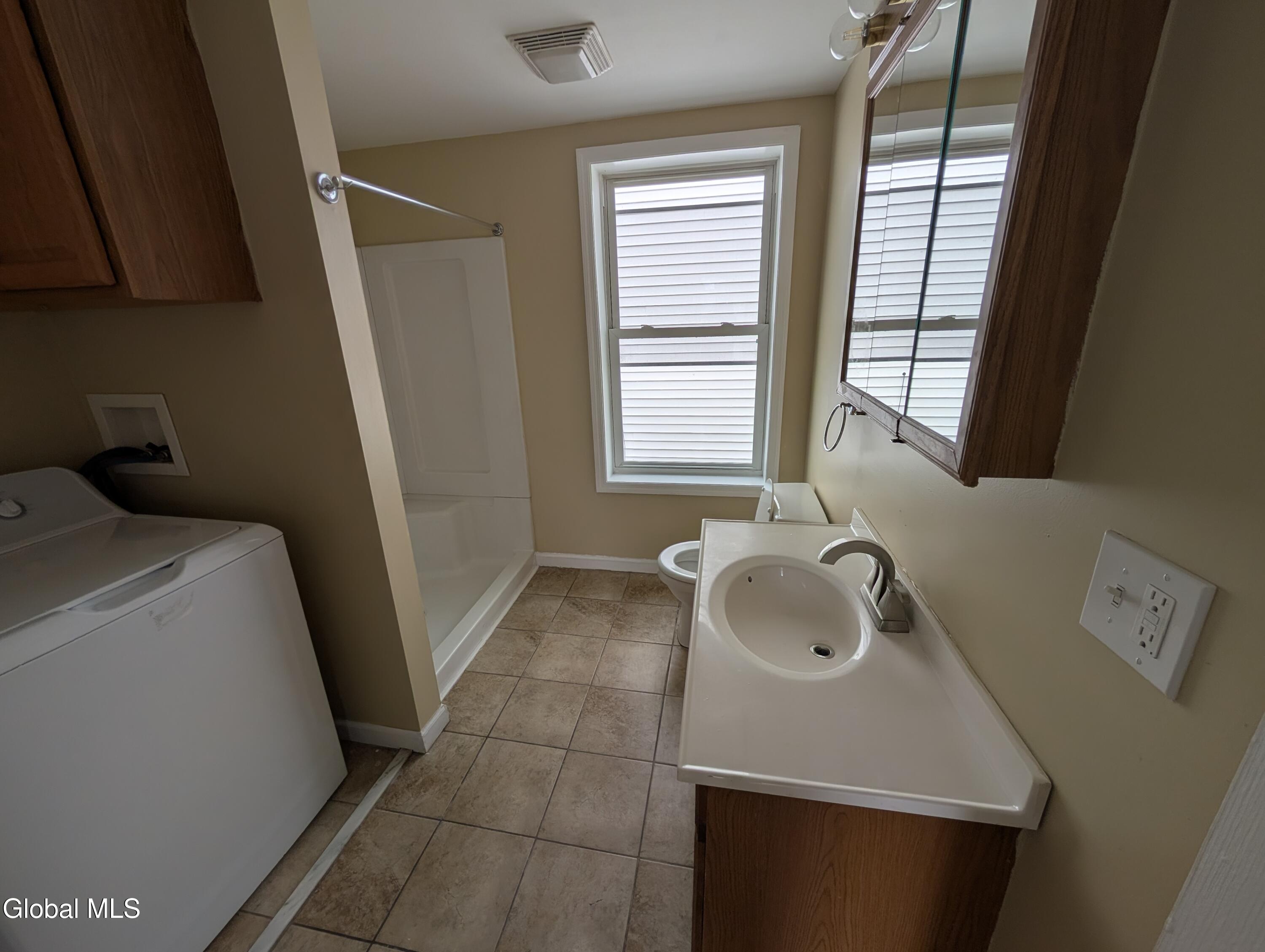 233 Park Place Schenectady NY 12305