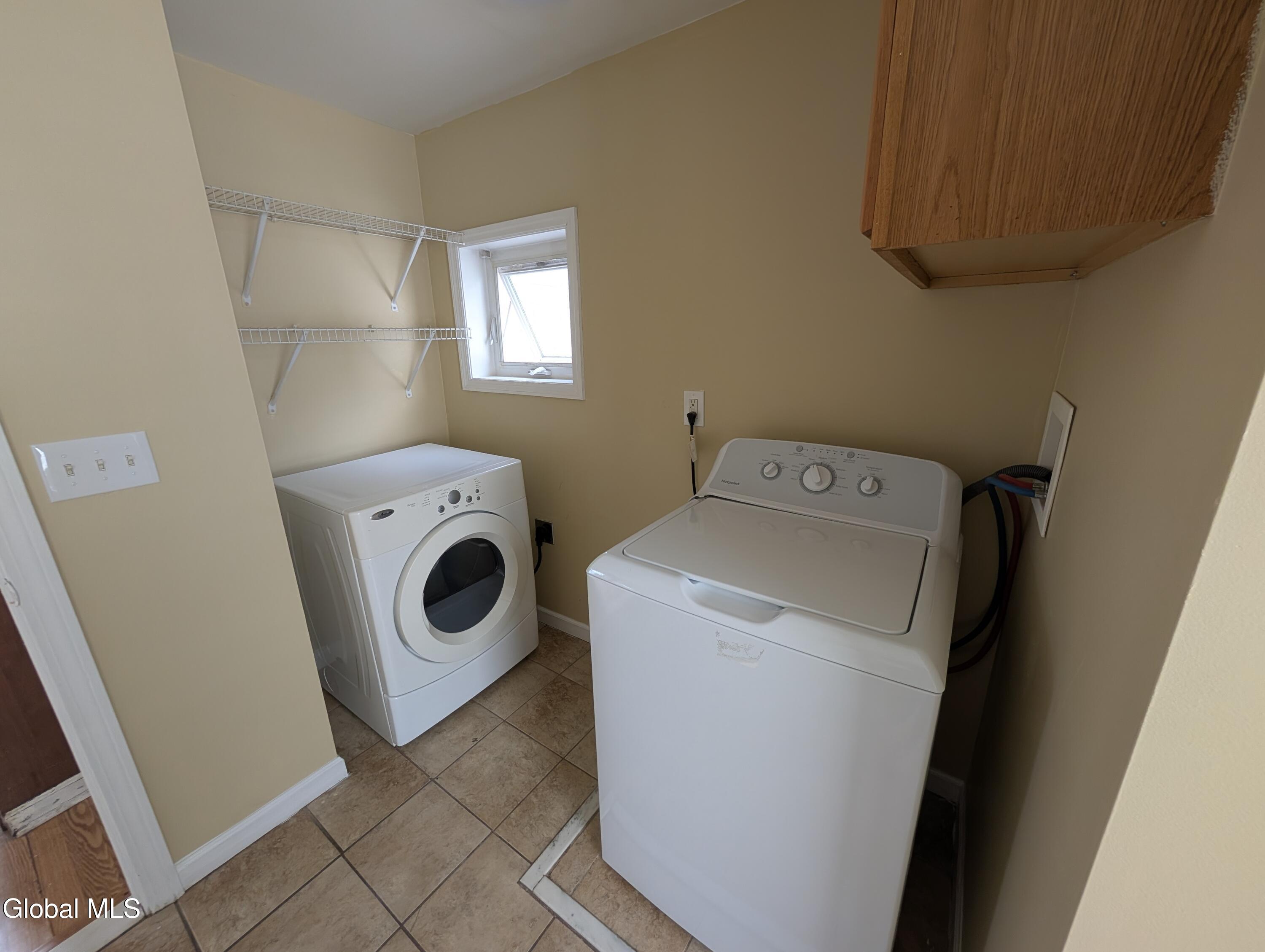233 Park Place Schenectady NY 12305