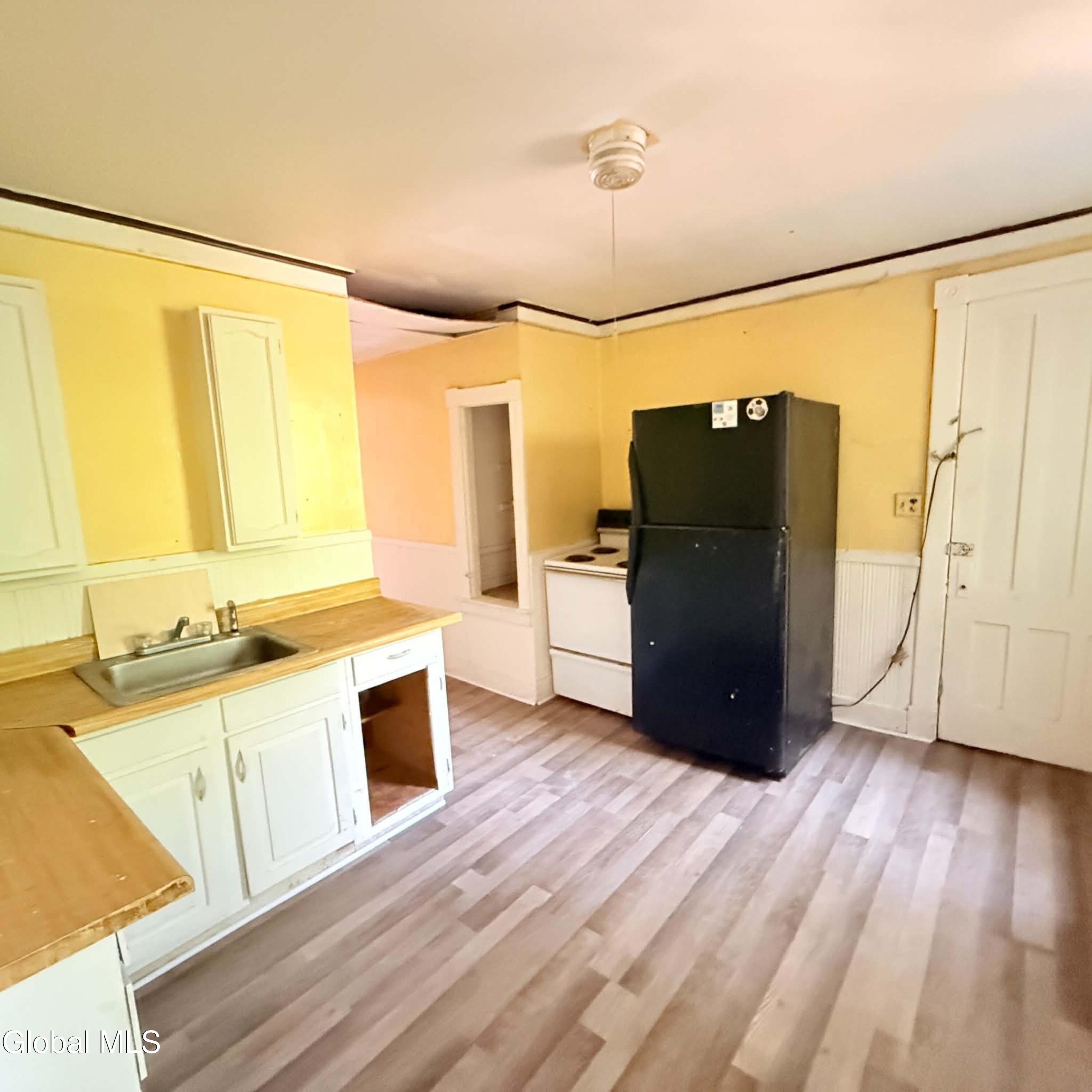 71 E Fulton Street Gloversville NY 12078
