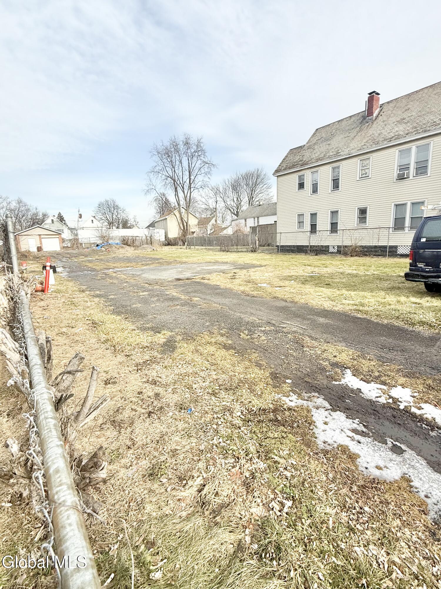 821 Strong Street Schenectady NY 12307