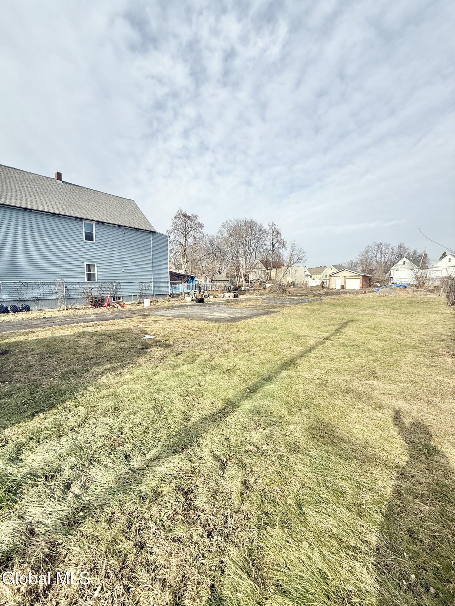 821 Strong Street Schenectady NY 12307