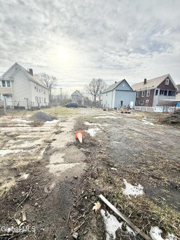 821 Strong Street Schenectady NY 12307