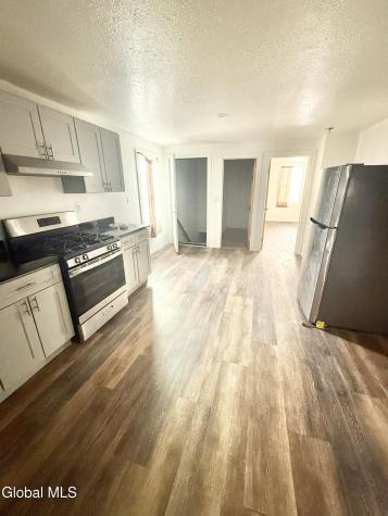 821 Strong Street Schenectady NY 12307