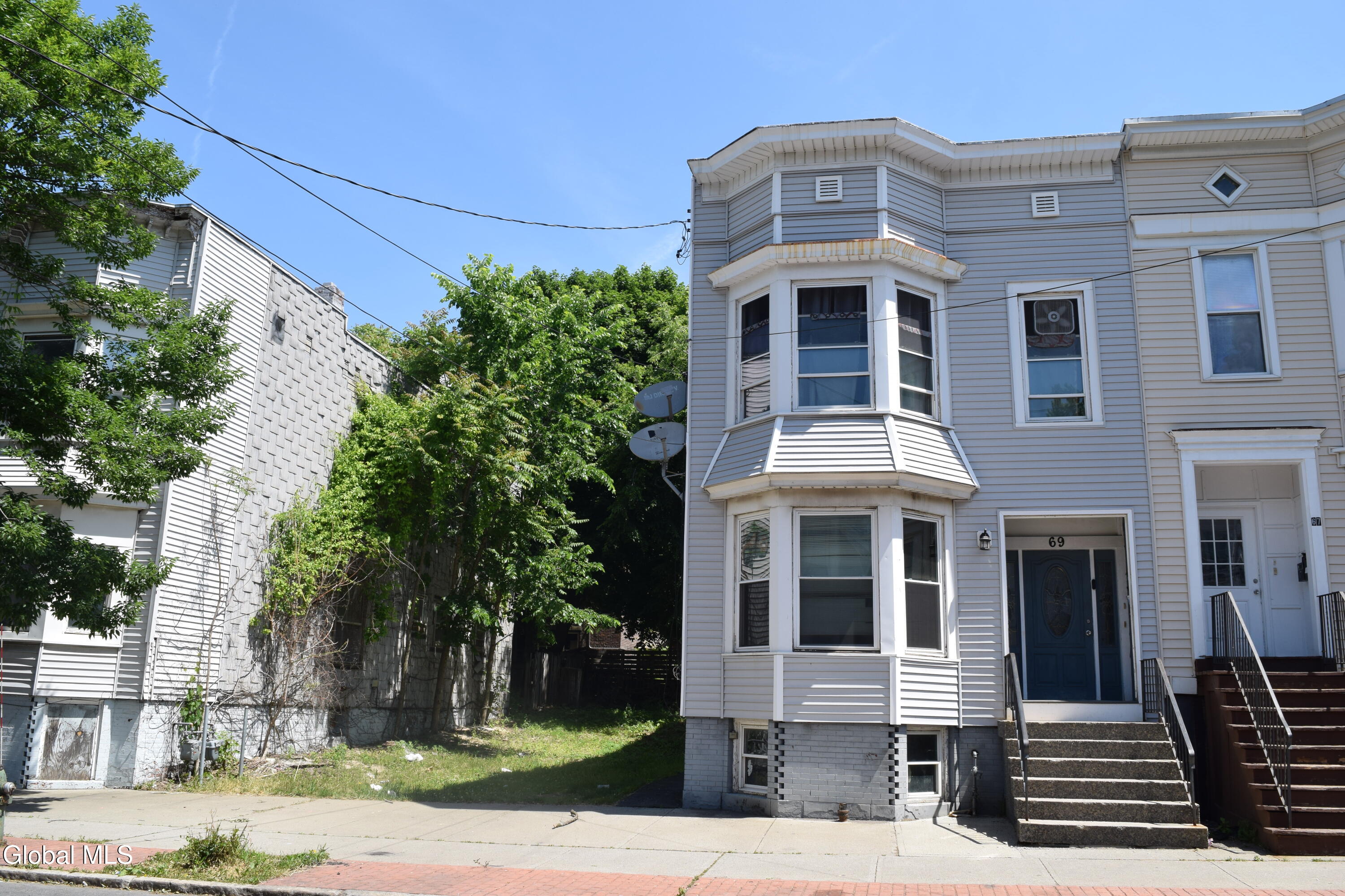 69 Dana Avenue Albany NY 12208