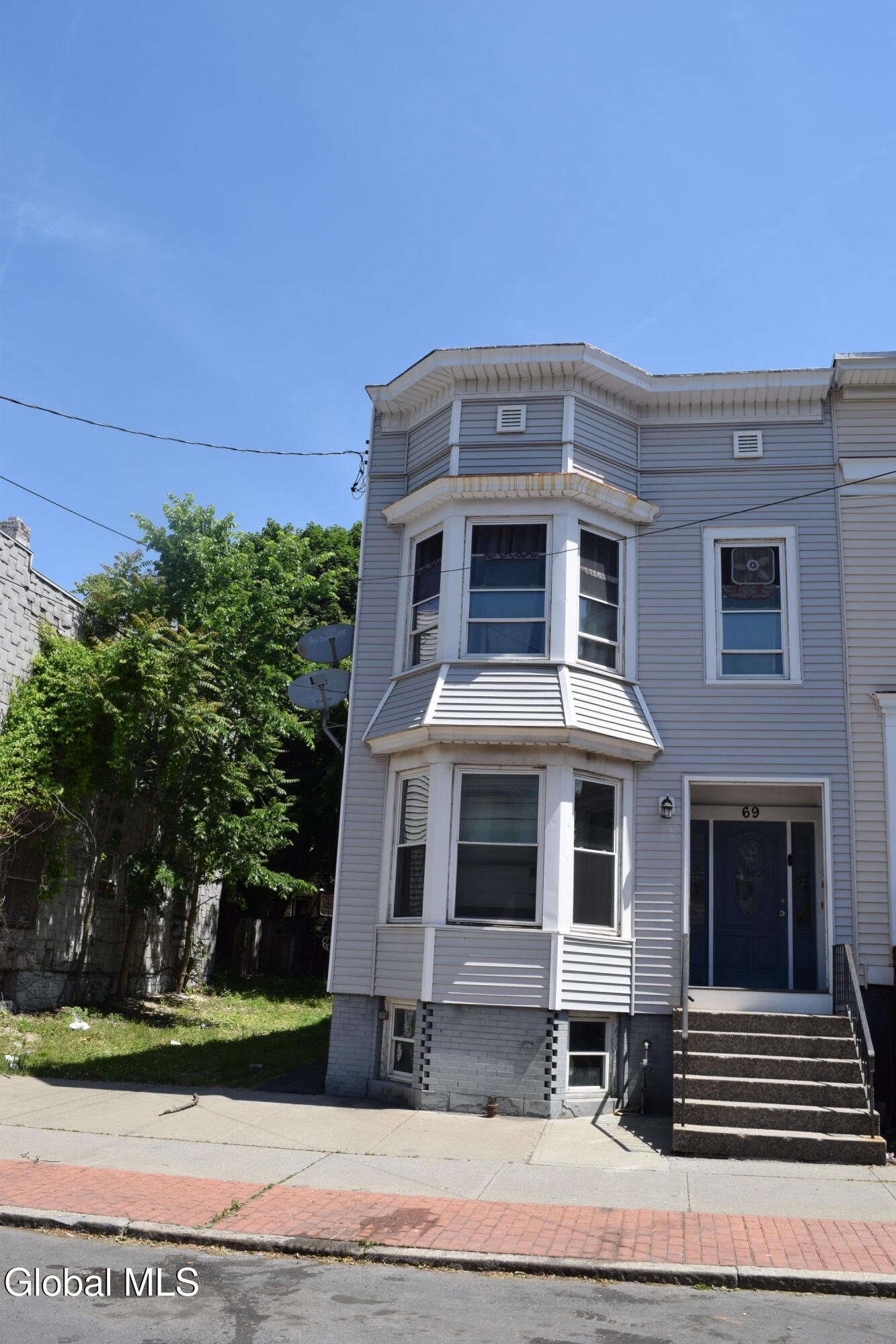 69 Dana Avenue Albany NY 12208