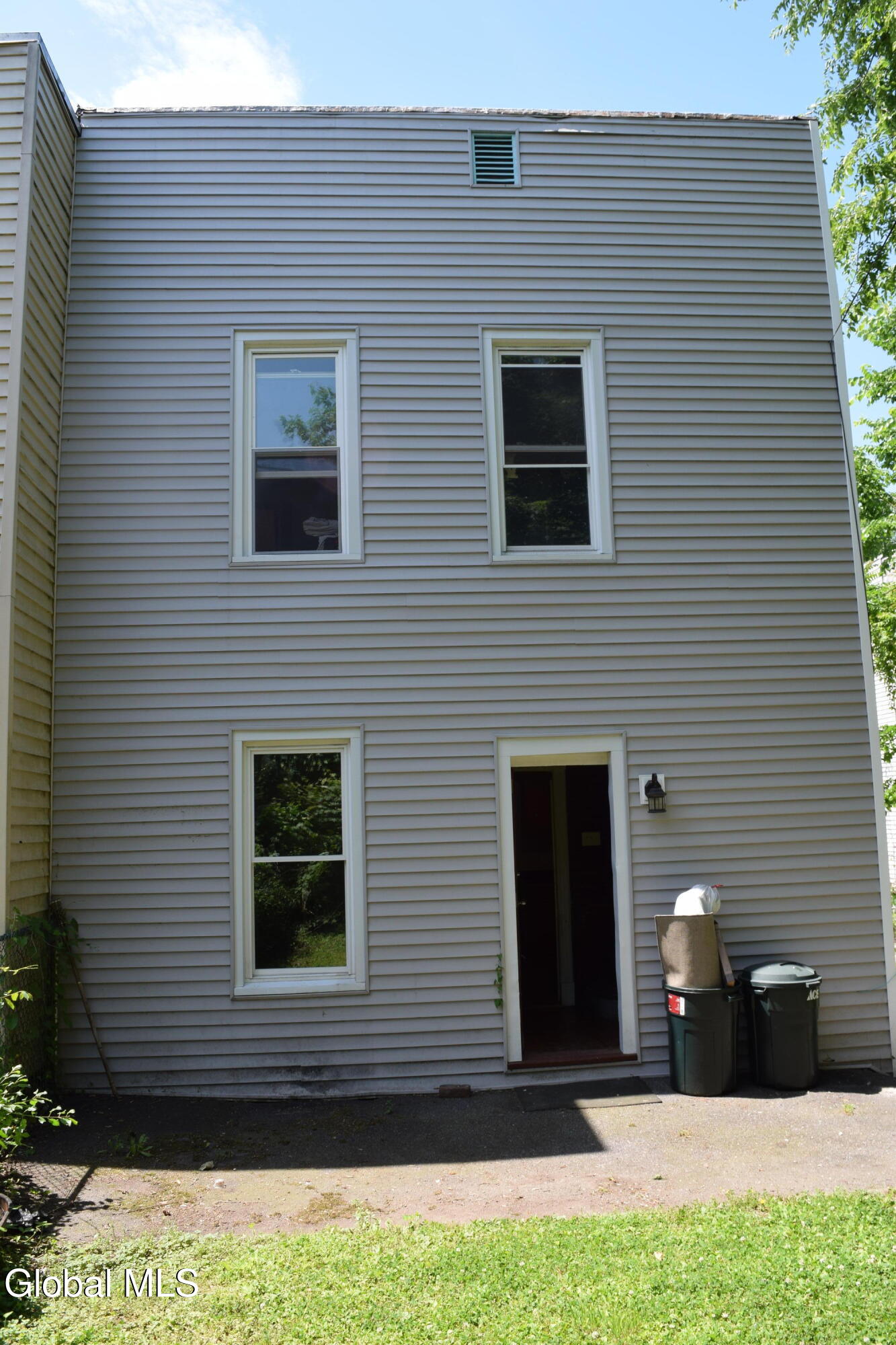 69 Dana Avenue Albany NY 12208