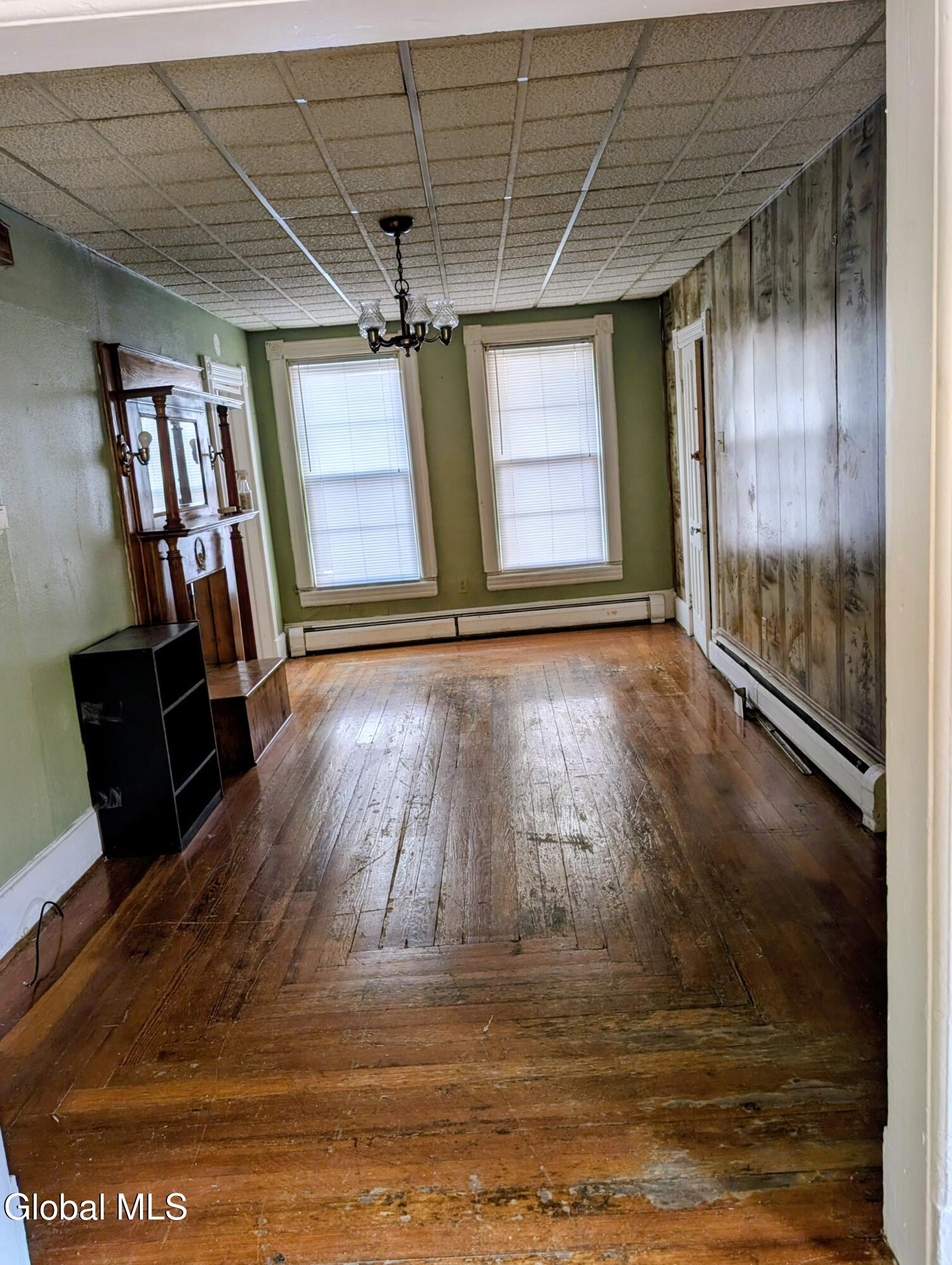 21 Morris Street Cohoes NY 12047