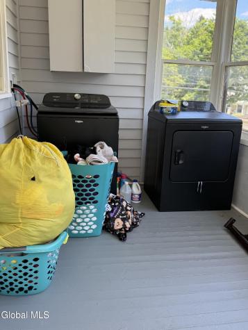 22 E 8th Avenue Gloversville NY 12078