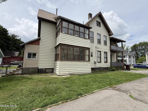 22 E 8th Avenue Gloversville NY 12078