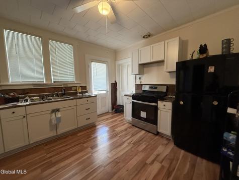 22 E 8th Avenue Gloversville NY 12078