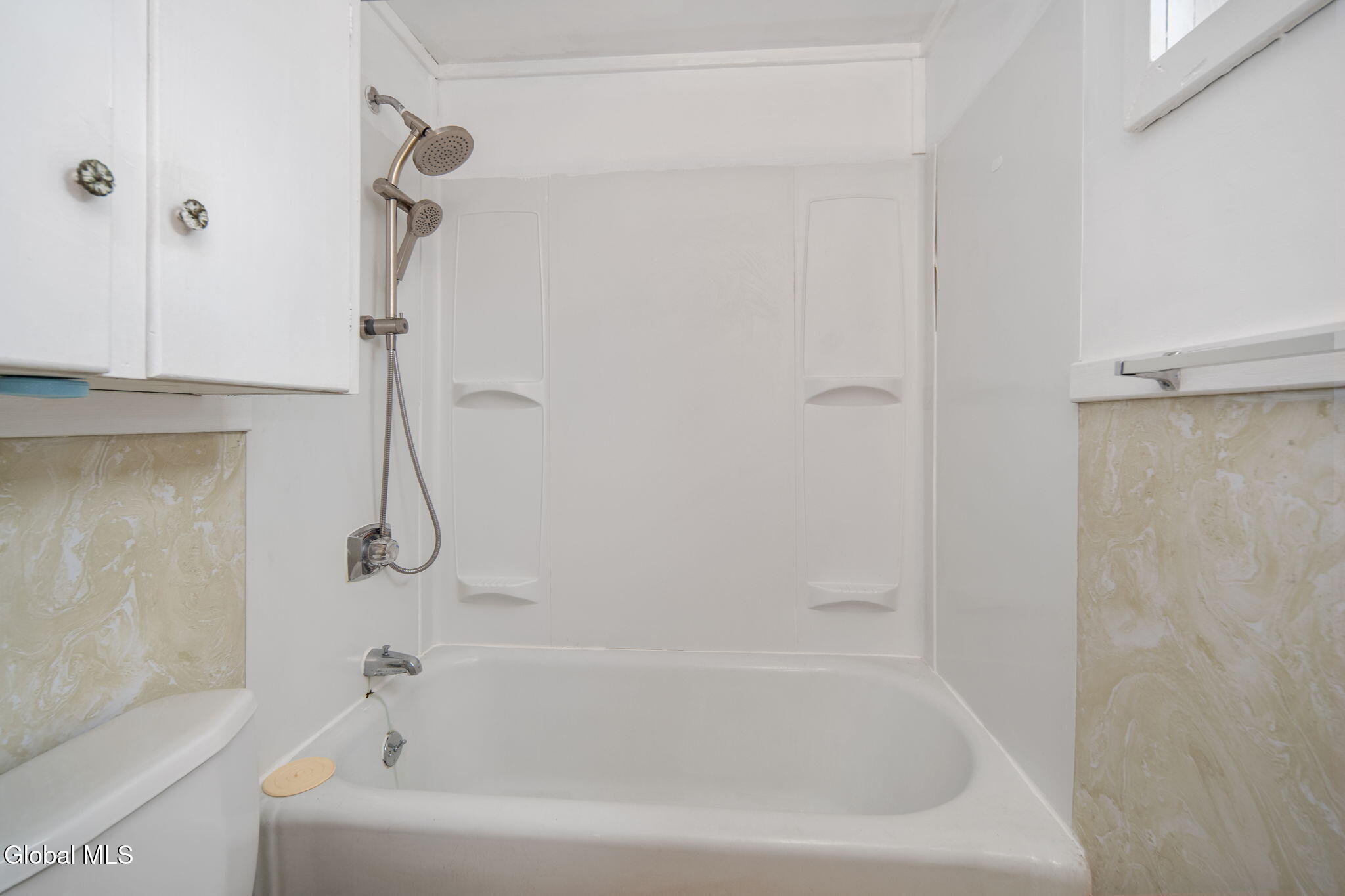1958 Wabash Avenue Schenectady NY 12306