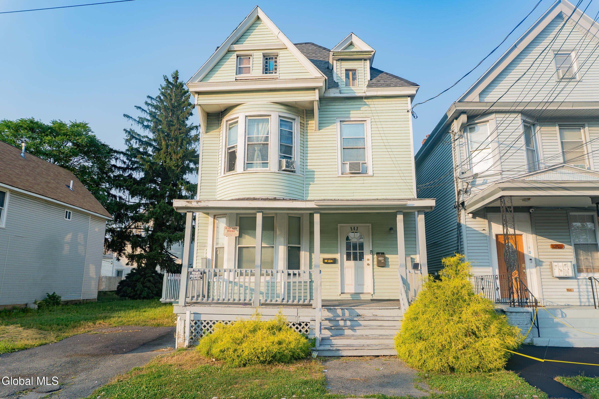 943 State Street Schenectady NY 12307