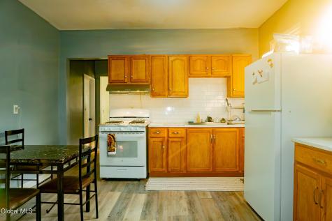943 State Street Schenectady NY 12307