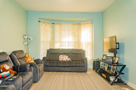 943 State Street Schenectady NY 12307