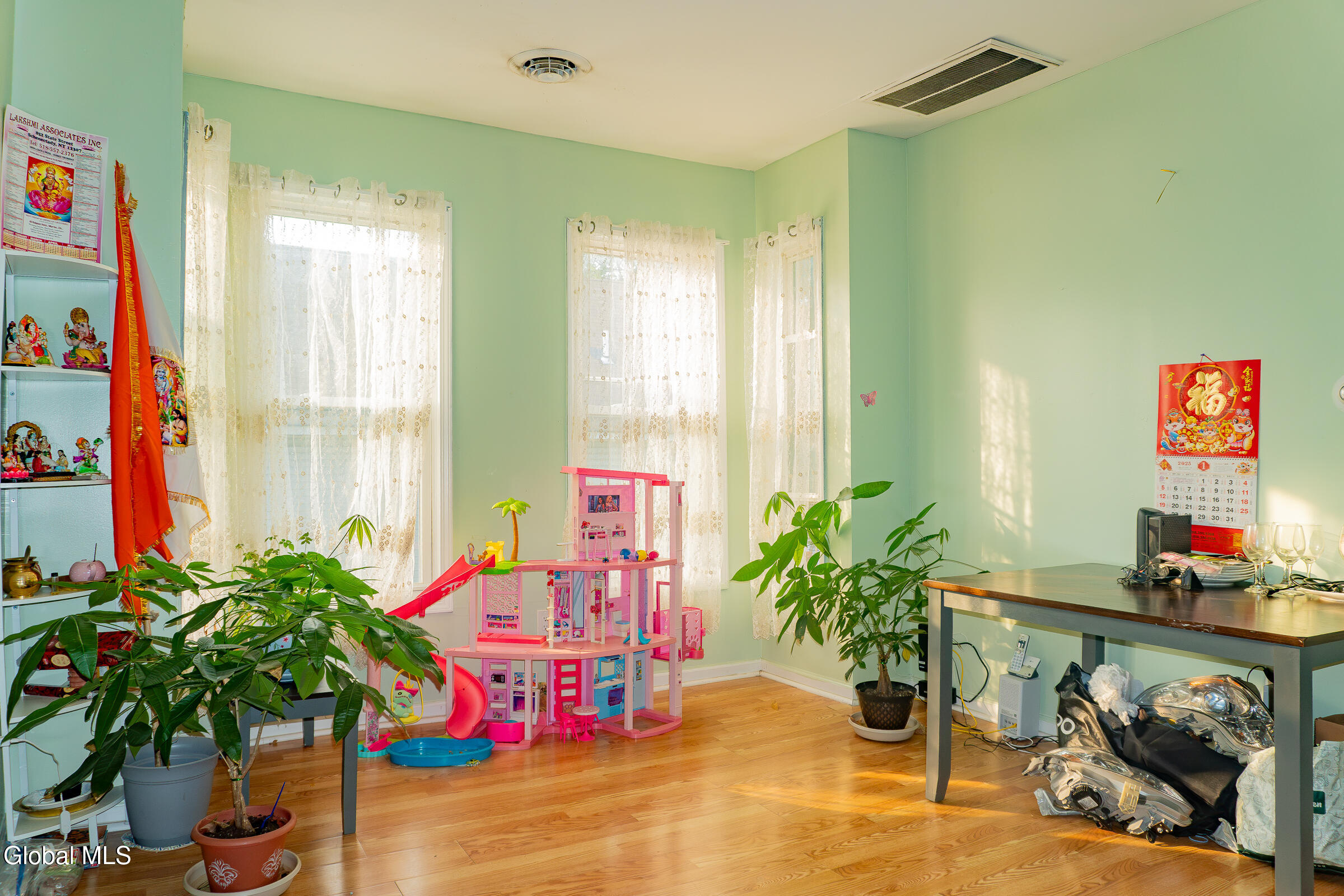 943 State Street Schenectady NY 12307
