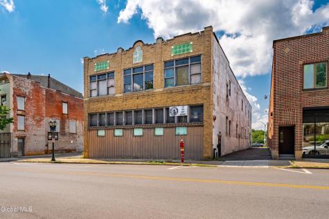 91 N Main Street Gloversville NY 12078