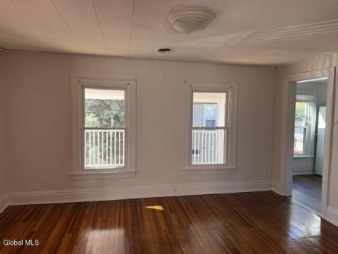 749 5th Avenue Troy NY 12182