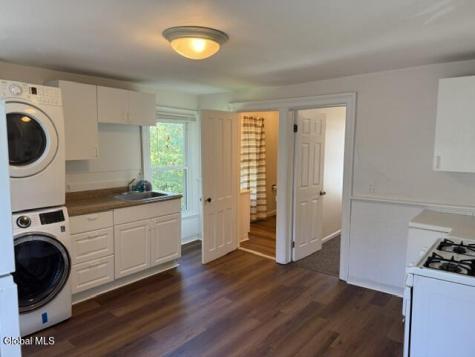 749 5th Avenue Troy NY 12182
